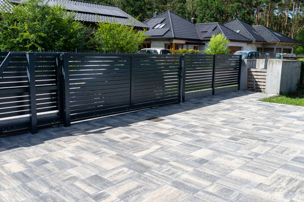 Best Driveway Paving Contractor  in Summit, MS